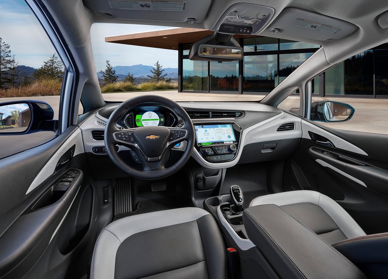 Illustration for article titled 2017 Chevrolet Bolt: Meet America's $30,000 200-Mile Electric Car